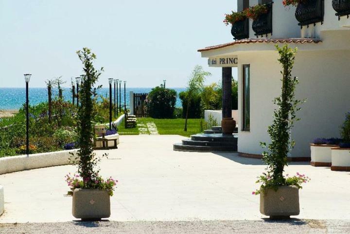 Parco Dei Principi Hotel Paestum Exterior foto
